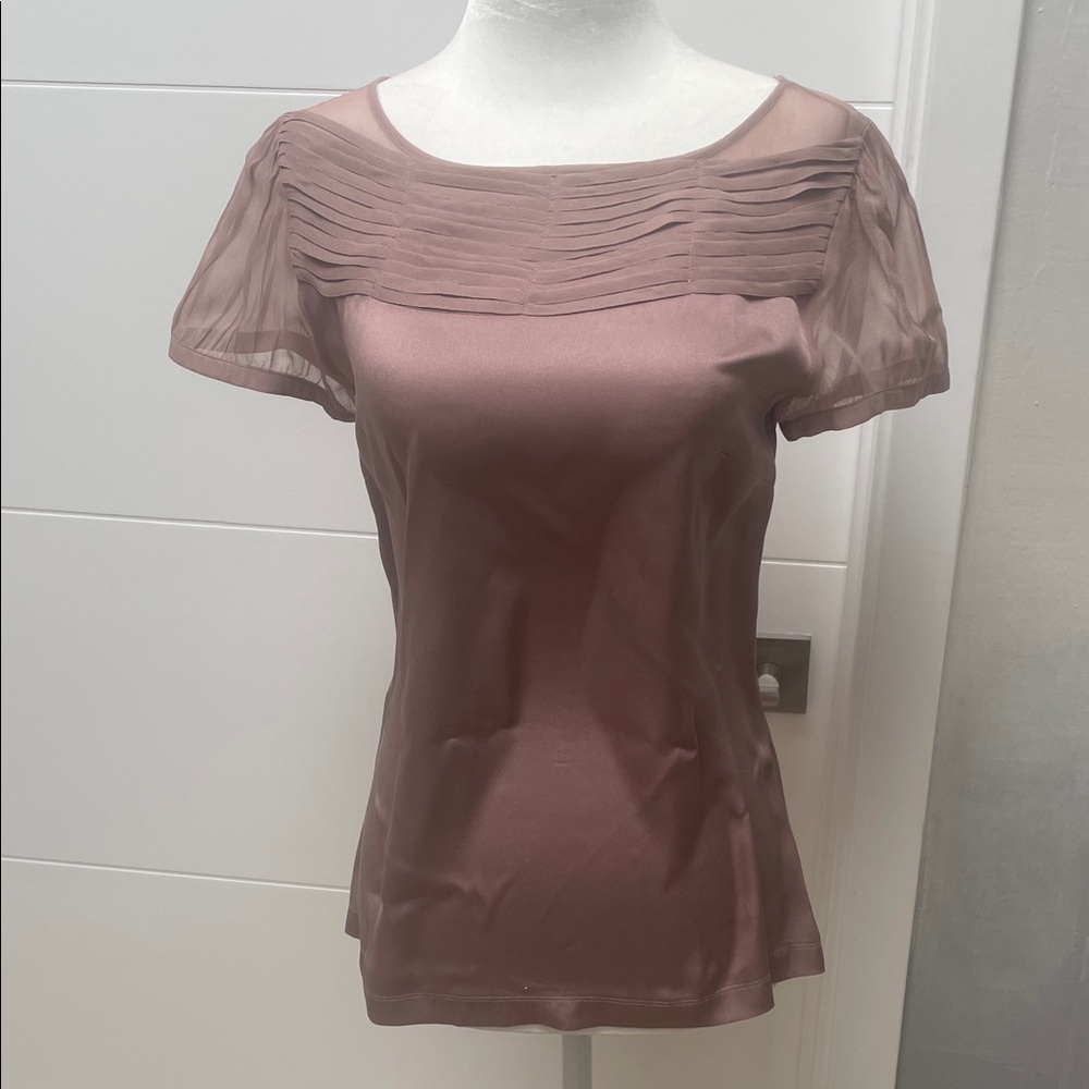 ANTONIO MELANI Mauve Short-Sleeve Pintuck Yoke Blouse